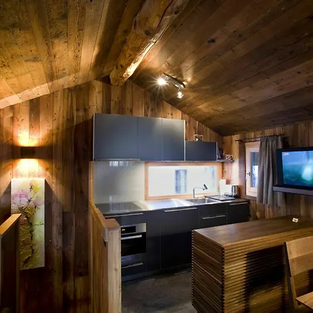 Z'gogwaergji Chalet